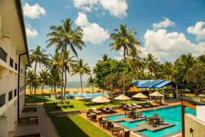 Отель Camelot Beach Hotel  Negombo